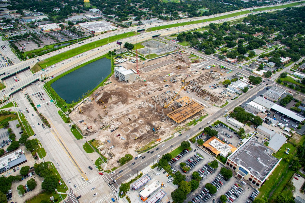 MidtownTampa's tweet photo. View from above... with new announcements and construction popping up every day, Midtown's
community is really starting to take shape. All the amazing dining, shopping and activities will be here before you know it!
#MakingMidtown #MidtownTampa https://t.co/KLKtHr9wmk