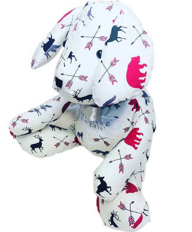 memories_mama's tweet photo. Puppy Training 101:
Lesson 1: Sit ๐ถ
#memorypuppy #memorybear #birthannouncement #puppy #dog #birthdaygift #memorialize #newborn #giftfornewmom #giftidea #nursery #newmom #mom #MondayMood #stuffedanimal #newmom #momgift https://t.co/NvKKP2fsT3