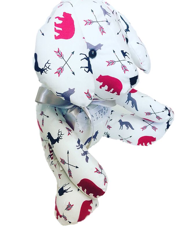 memories_mama's tweet photo. Puppy Training 101:
Lesson 1: Sit ๐ถ
#memorypuppy #memorybear #birthannouncement #puppy #dog #birthdaygift #memorialize #newborn #giftfornewmom #giftidea #nursery #newmom #mom #MondayMood #stuffedanimal #newmom #momgift https://t.co/NvKKP2fsT3
