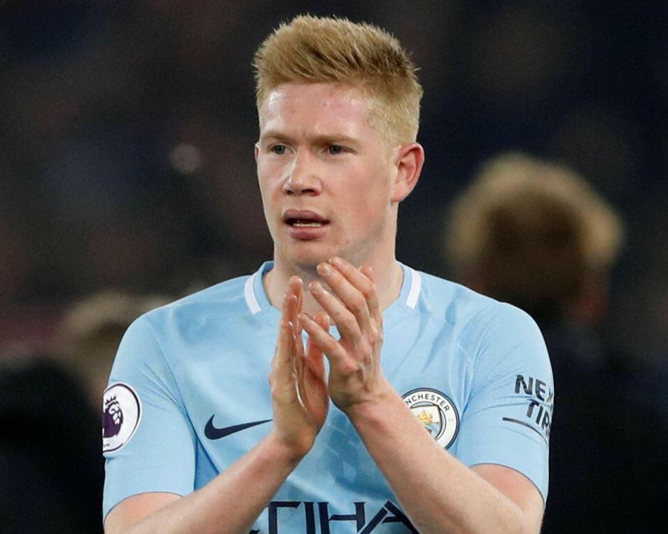 AinoaAVergara's tweet photo. Petit sondage 🧐
Qui est le meilleur milieu ? 

RT pour Kevin DeBruyne 🇧🇪

FAV pour Luka Modric 🇭🇷 https://t.co/iVZ5f9QyIY
