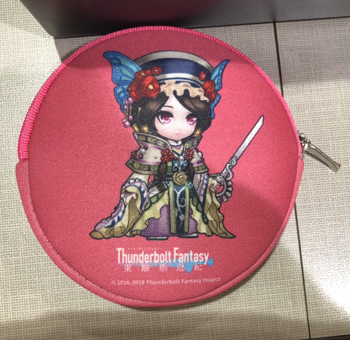 cendrillmons's tweet photo. Got this from @konoshimo who sent it all the way from Taiwan and it’s the cutest fricken thing ever. #ThunderboltFantasy #DanFei #TanHi https://t.co/XK08Zuo45w