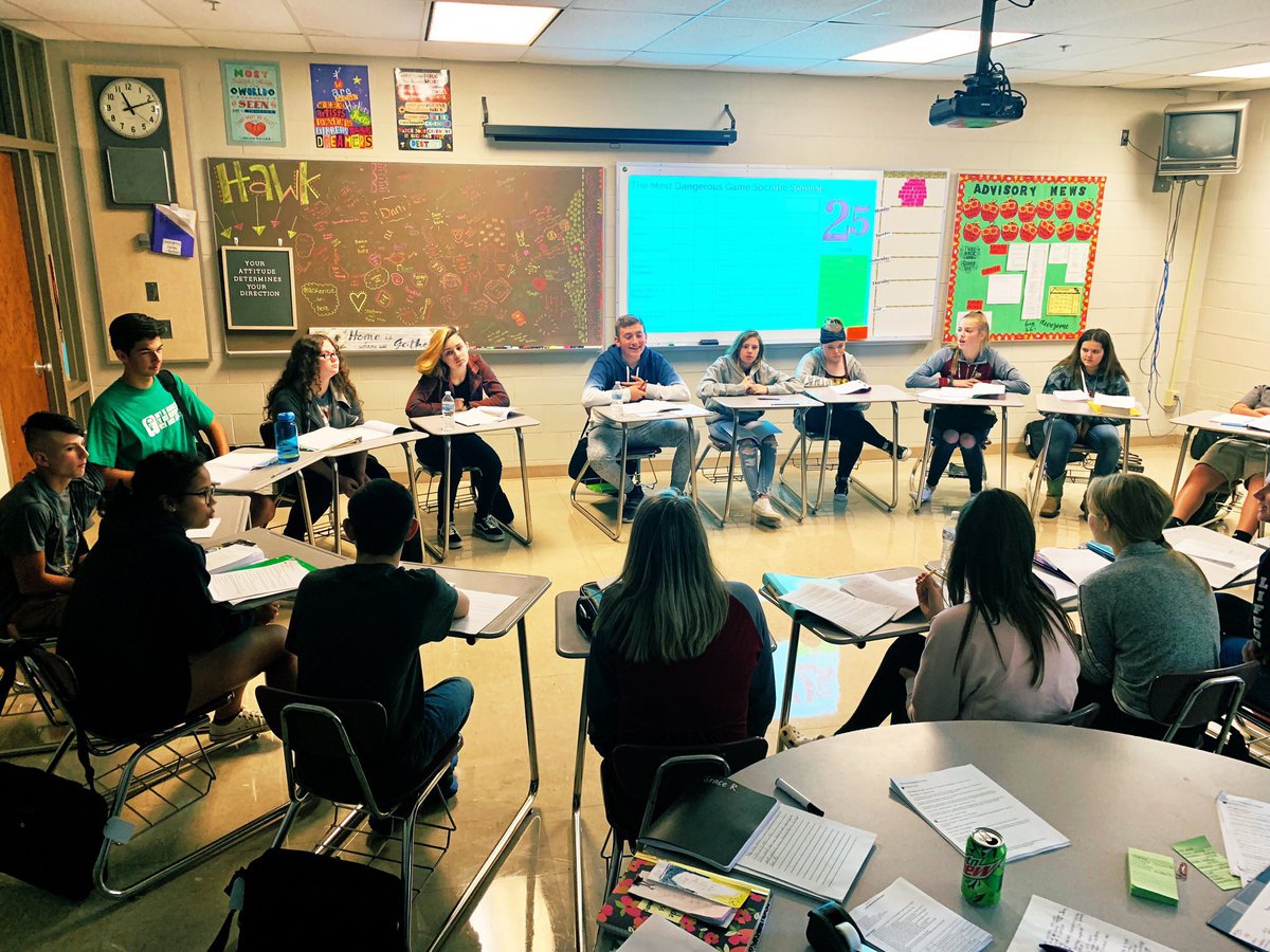 RobinHawk1189's tweet photo. Teaching adolescents how to facilitate meaningful conversations is my favorite aspect of English Language Arts at Fed! Our student-led socratic seminar left each student with a deeper understanding of Connell’s “The Most Dangerous Game”. @FedHockMS_HS @DfHanning https://t.co/vxlRRertwx