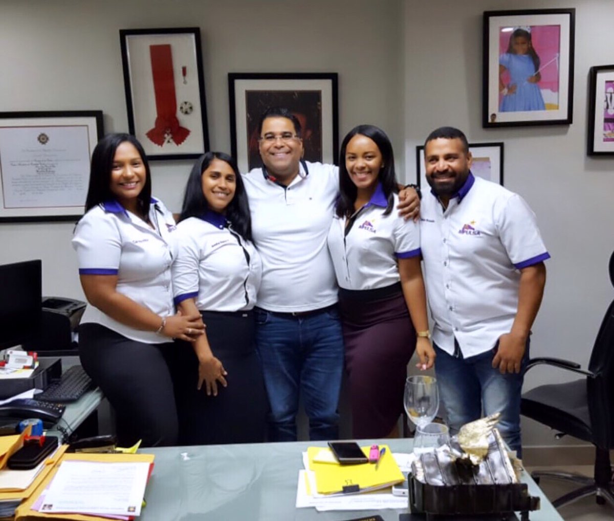 ImpulsaBC's tweet photo. Junto a nuestro líder Franklin Rodríguez
#LafuerzadelpuebloconLeonel #CasaNacional #ImpulsaRD #ImpulsaBocaChica https://t.co/WvHIkGO1Jo