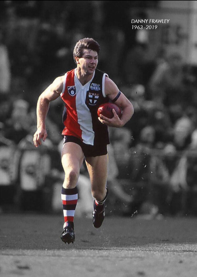 gordonfode's tweet image. We lost a great #soldier &amp;amp; #captian He was an outstanding human that touched so many people especially the football community &amp;amp; gave me support as a young 16yr old @stkildafc my condolences to Anita, Chelsea, Danielle, Keeley, family, friends and colleagues.
#RIPSpud 🔴⚪️⚫️