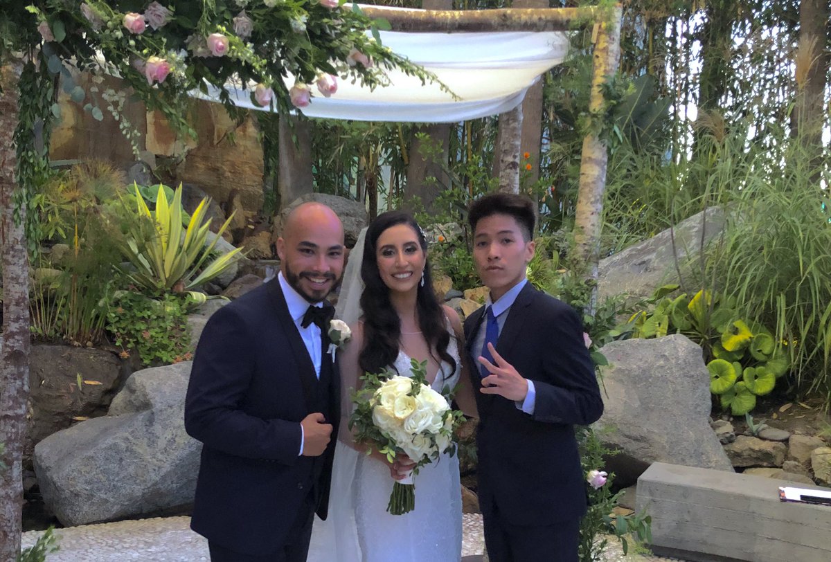 TonyLuu's tweet photo. Congrats Daphne &amp; Kenneth 💍☀️ Bro since ‘99 #Serrania #Prom2011 https://t.co/B4CZHHknPx
