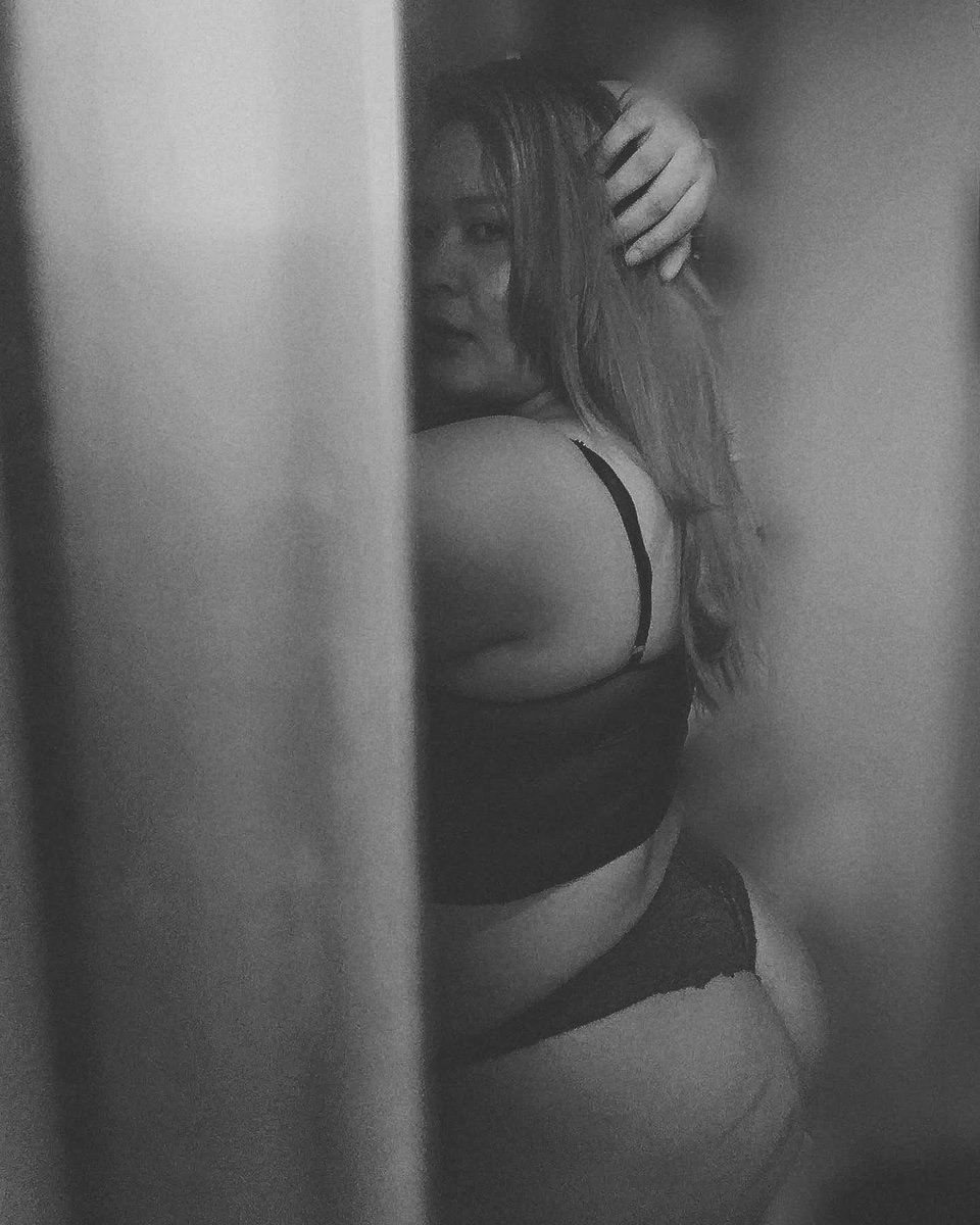 elfaaruiva's tweet photo. #hotwife #sexy #gordinha #chubbygirls #chubbybunny #LINDA #bunnygirl #sensualjane #selfies #erotique #cuckoldbrasil #cute #LingerieDanceSwinger #beautiful https://t.co/poL9GShC81