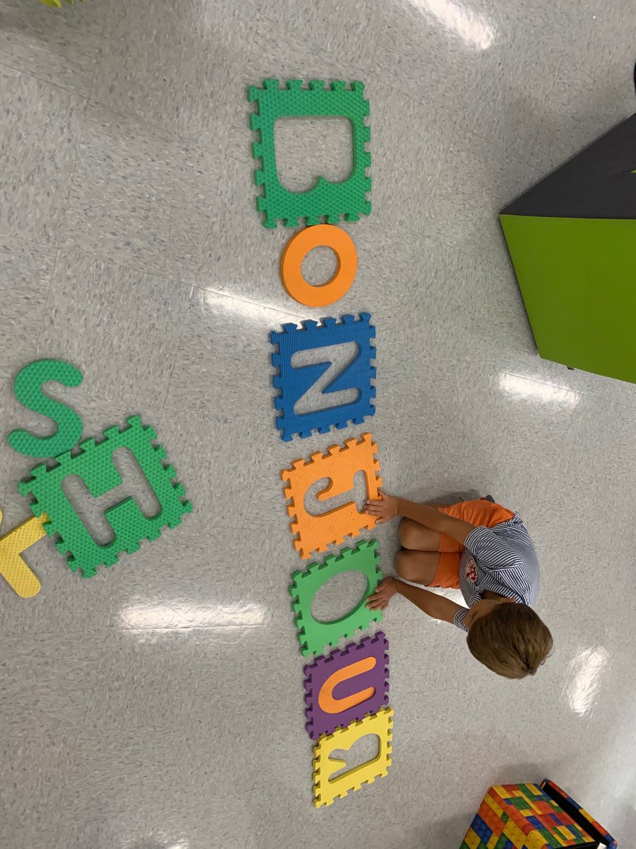 Elizabeth Brann tweet media