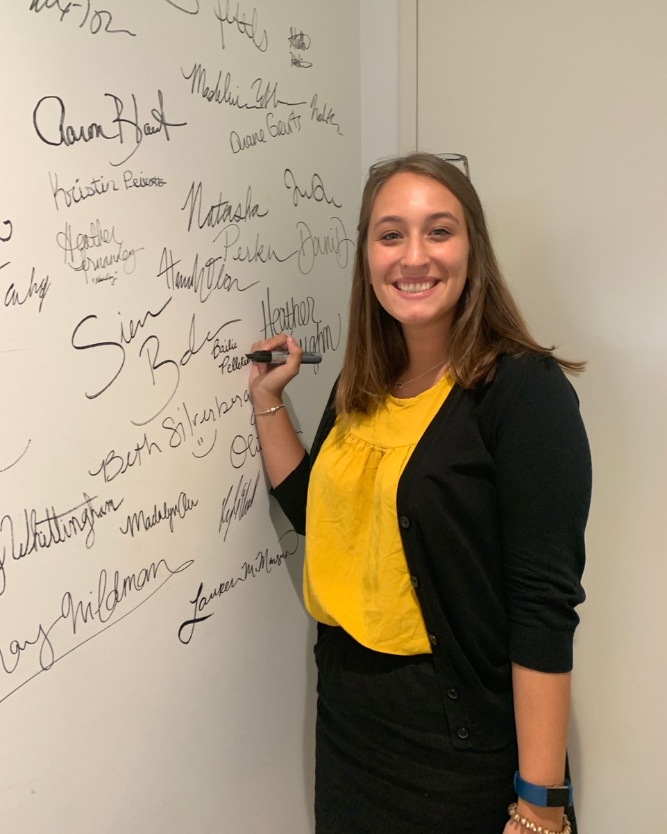 FeareyAgency's tweet photo. We are so excited to welcome our newest production assistant, Bailie! Before joining our fearless team, Bailie was interning in Philly with our @PRGN partner, @BuchananPR. Welcome to Seattle! #SeattlePR #PRGN https://t.co/vUh0FJYHBZ