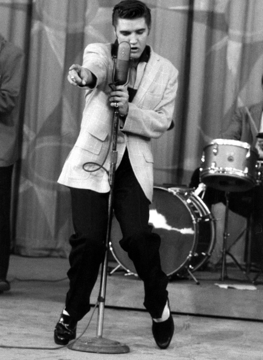 ElvisPresley's tweet photo. On September 9, 1956, #Elvis made his first of three appearances on the Ed Sullivan Show. Forever the King of Rock n’ Roll #ElvisPresley #TheKing https://t.co/PWiiaMel2S