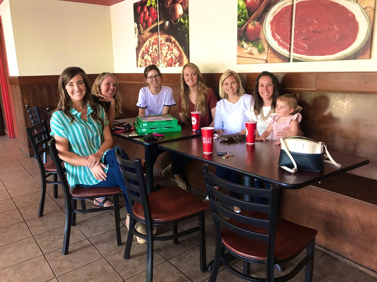 MrsCrislersCrew's tweet photo. Inverness loves @MarcosPizza !!!
@ChristineMHoff1 @MrsSandersSquad @anchoredinedu https://t.co/3KhSsMpGAk