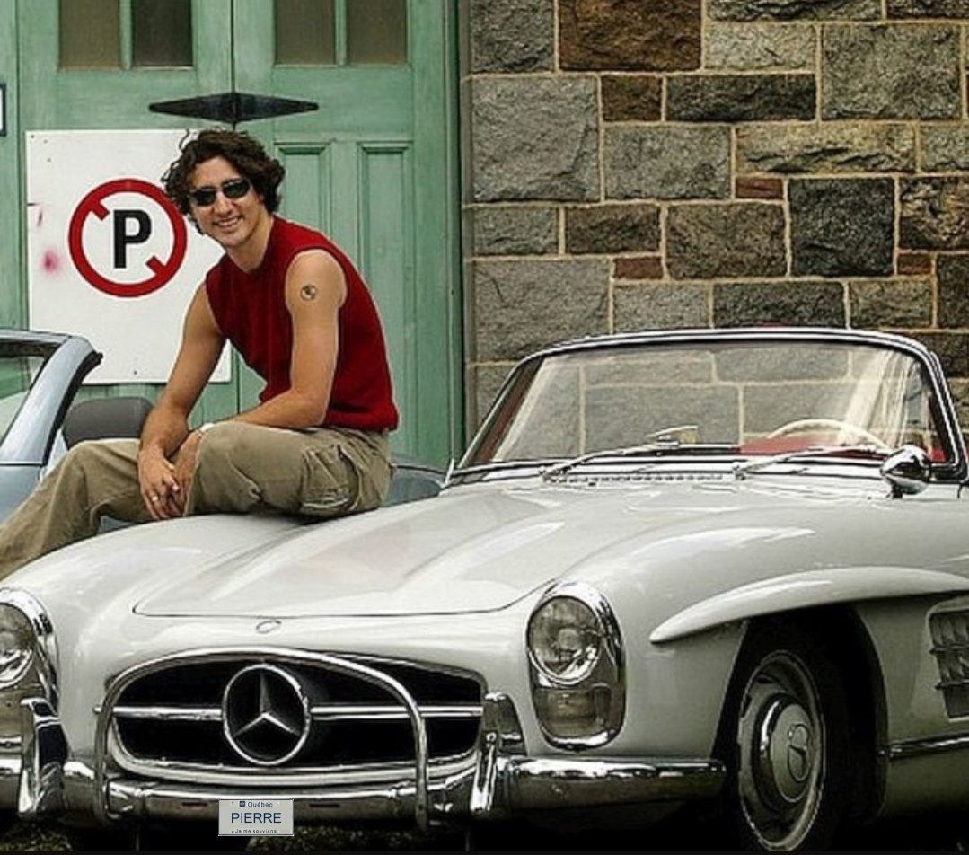 CPCNDGWest's tweet image. #ScheerWasSoPoorThat He didn't even inherit ONE Mercedes from his dad! 
#MiddleClassValues  #SunnyWays