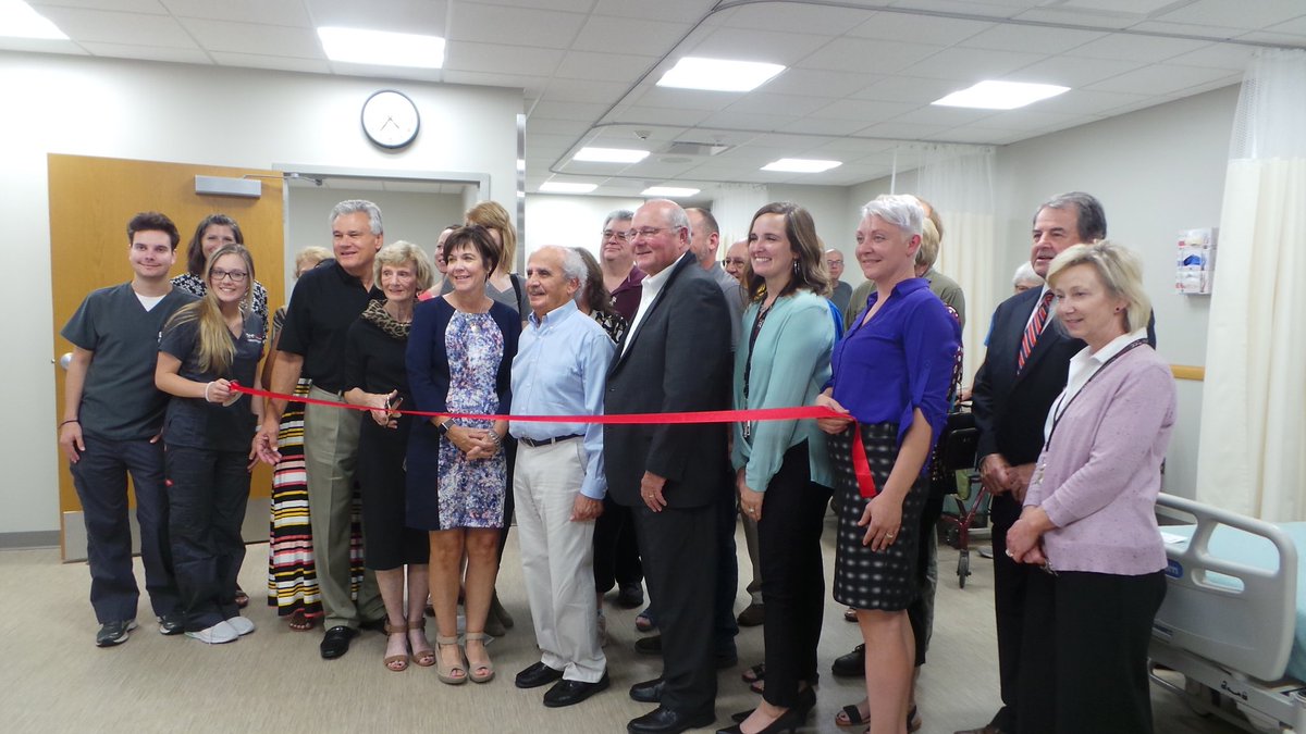 LeeCountyEDG's tweet photo. Congratulations to @scciowa on their new health care, biology and chemistry labs on their Keokuk campus! #STEMeducation @futurereadyiowa @STEM_SE_Iowa check out this great asset @keokukpride @CentralLeeCSD @FMHighSchool @KeokukChamber https://t.co/A83YuLpPIs