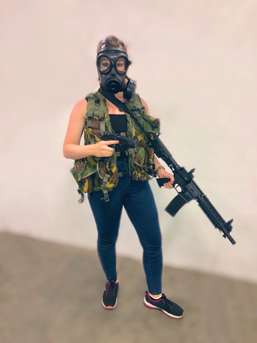 AmbzDT's tweet photo. Special Agent Amber 🔫  Wishing I was John Wick - honing my firearms skills at the #GunRush Training Course 🙌🏻 https://t.co/Shxhq3RSrA