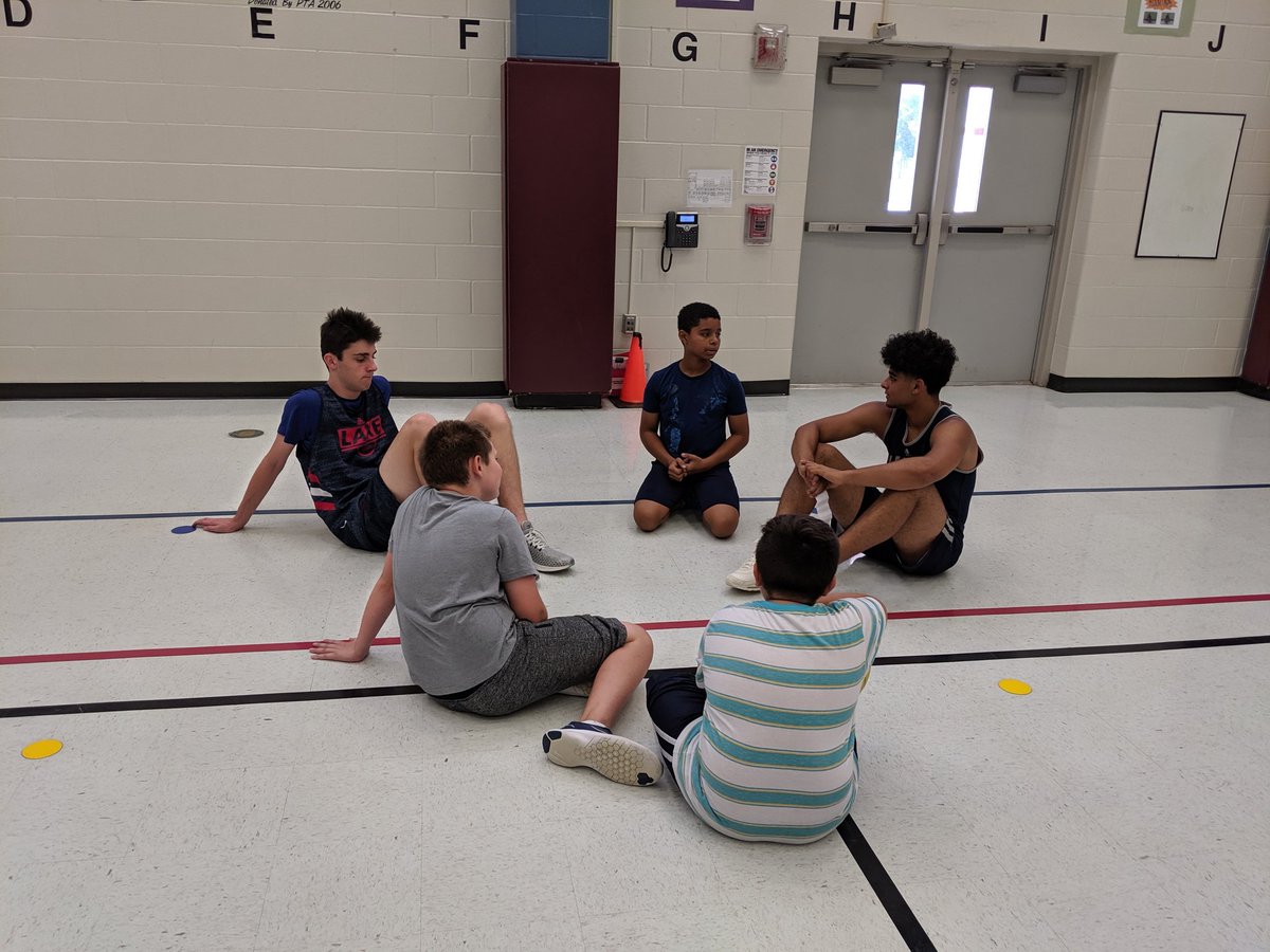 LBrockCounselor's tweet photo. #CharacterCourt started up again @FalconPassElem with @Clear_LakeHS boys' basketball team! Today we talked about responsibility on and off the court. https://t.co/piyX4pWo5u