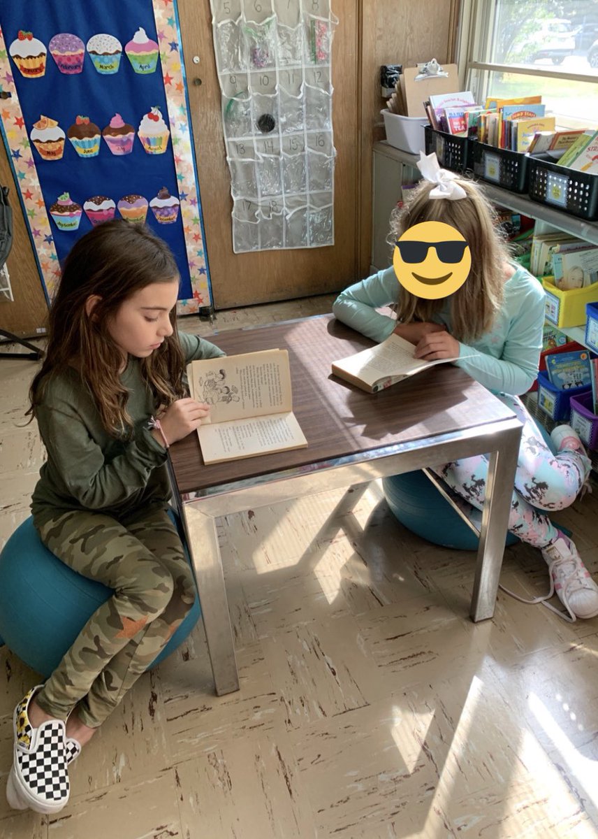 What a great first three days in 3rd! We set goals for the year by writing our hopes and dreams and are finding our favorite reading spots as we dive into Reading Workshop! #WeRBayview #MTPSpride <a href="/BayviewESchool/">Bayview Elementary</a>