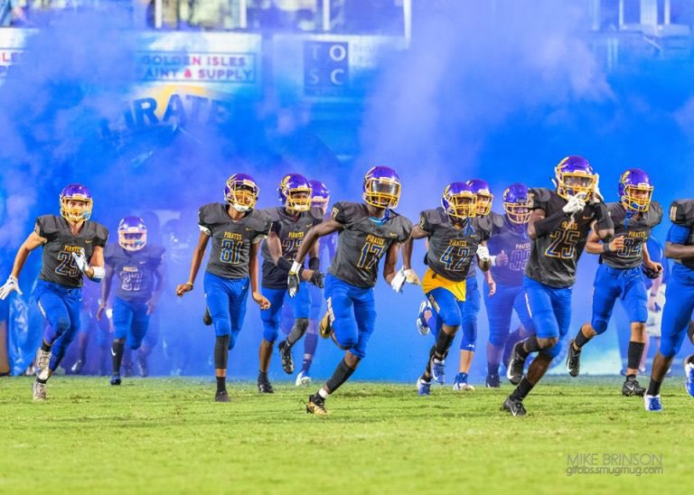 BrunswickFB's tweet photo. Brunswick High Football wants to send a huge shout-out to Mrs. Lassandra Bryant &amp; Mr. Roy Carroll @Walmart Store #2840 for their donation to our football program! Thank you for your support &amp; what you do for our community! #piratefootball #PiratePride #AllAboutTheFamily19 ⚓️🏴‍☠️☠️ https://t.co/Q92dYA784y