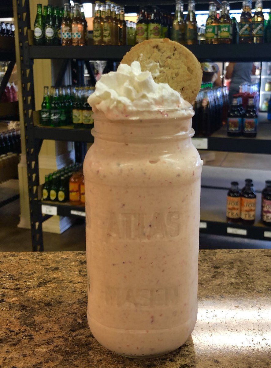 SebringSoda's tweet photo. #ShakeoftheMonth is the Strawberry Shortcake Shake. Sliced strawberries, shortbread cookies, and vanilla ice cream blended to perfection. Get it this month only!  #icecream #shakes #visitsebring #sweets #youdeserveatreat #downtownsebring #treatyoself https://t.co/jxhk2K3cwU