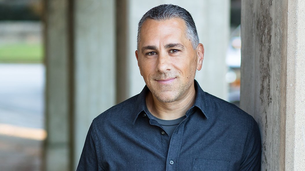 TransfigDallas's tweet photo. Come hear writer, pastor, and activist John Pavlovitz discuss his book "A Bigger Table" on Sept. 29 at 5:30 p.m. This free event at Transfiguration is open to the public, and registration is requested at https://t.co/bOKvxdjdPZ. https://t.co/ptUvSHMC4i