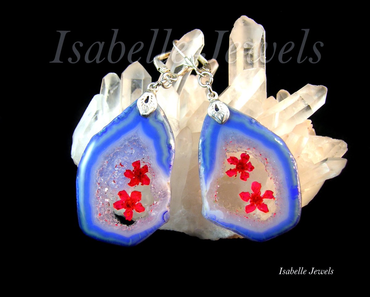 IsabelleJewels's tweet photo. Orecchini donna argento 925 con fiori rossi inglobati nelle agate naturali.
#gioielli #donna #orecchini #argento #sterling #silver #earrings #arte #artist #art #Italia #Italy #bijoux #Jewel #jewels #jewelry #jewelrylovers #natura #nature #photo #photooftheday #Fiori #Flowers #art https://t.co/8778pJMcEG