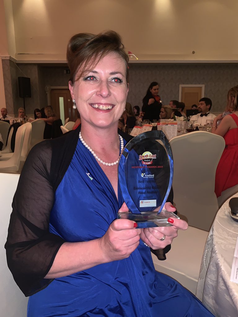 RockinFoodWex's tweet photo. We did it 2 years in a row winners of Best Festival  at @SouthEastRadio SouthEastRadio  #SEHospitalityAwards 🥳🥳🥳#rockinfood2019 Fantastic night  @ambspringshotel winners https://t.co/pU9wDx7AFI
