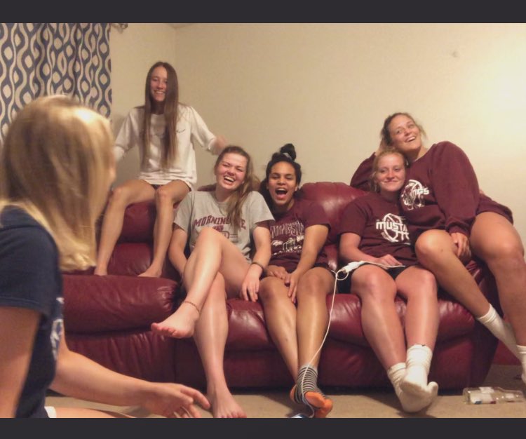 PeppersSophia's tweet photo. A fast well spent summer with some of my favs ❤️ https://t.co/HRAxIgXLWs