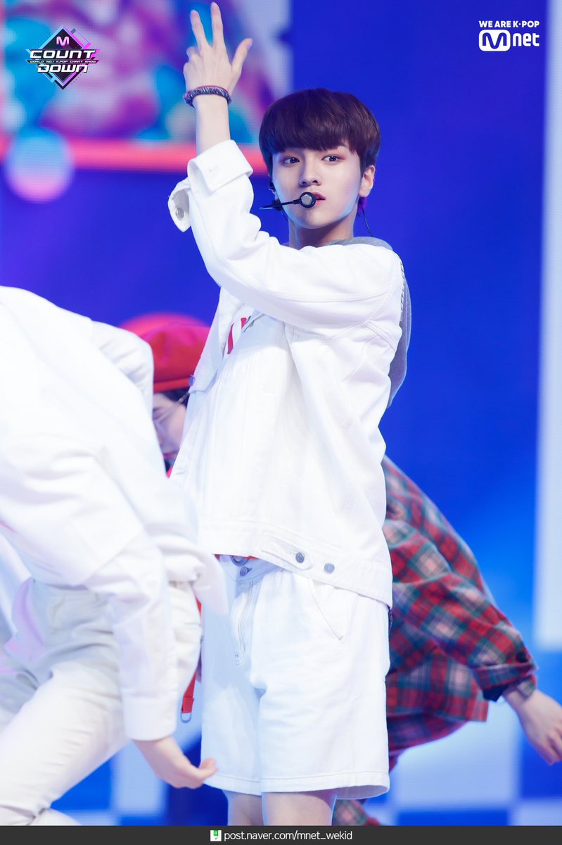 firstlight0709's tweet photo. 💛
#차준호 #CHAJUNHO #엑스원 #X1 https://t.co/cs51Oi5121