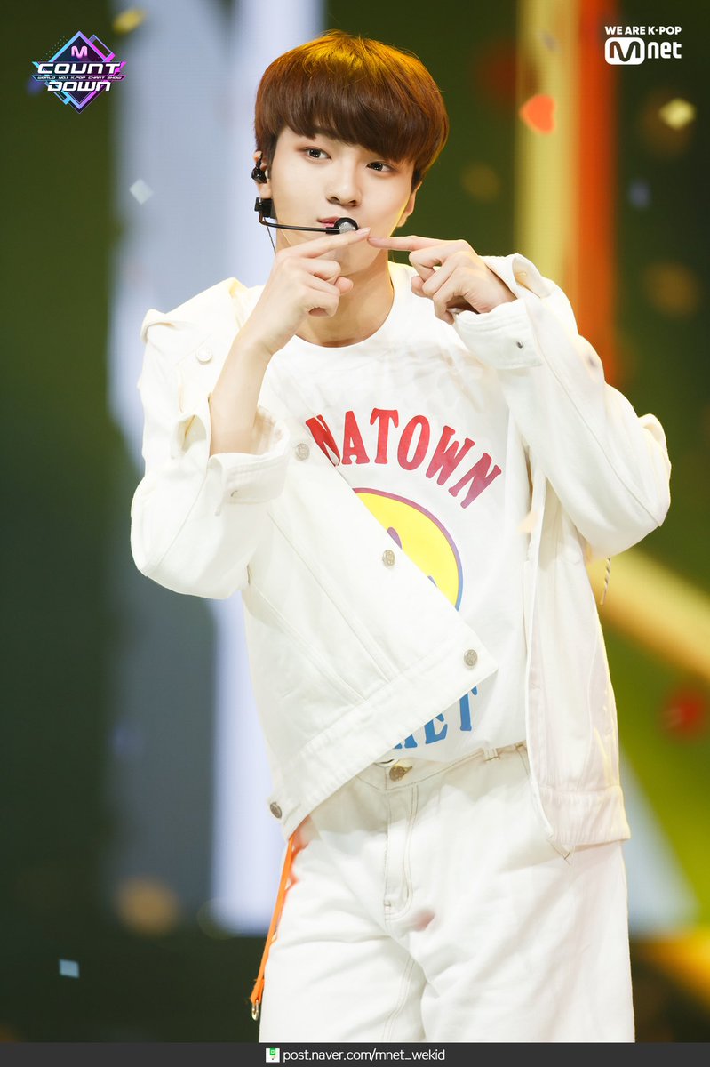 firstlight0709's tweet photo. 💛❤️ 
#차준호 #CHAJUNHO #엑스원 #X1 https://t.co/NGZNXgBG36