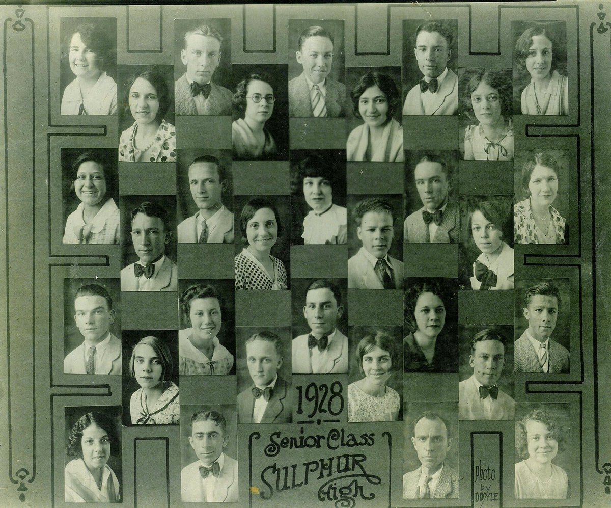 SulphurTor's tweet photo. Here’s a great photo from Sulphur High Senior class of 1928! 
91 years ago! Some current seniors are 5th and 6th generation Tors!
💙🌪💛 #GeneraTORS #ClassOf1928 
Photo Courtesy: Brimstone Historical Society, Sulphur, LA https://t.co/G0rBcIV1KC
