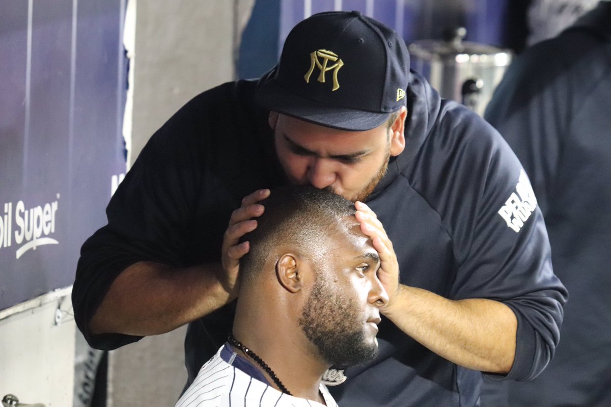 SultanesOficial's tweet photo. Comparte este Wirfin Obispo de la suerte para que tu equipo gane en momentos importantes 🎩.

#MásSultánQueNunca💪🏻 https://t.co/Nrb1QSofMs