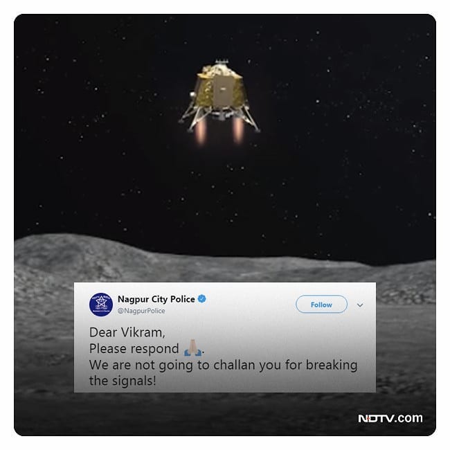 This tweet from the official handle of Nagpur Police is winning hearts!
#Chandrayaan2 #Chandrayaan #vikramlander #vikramlander #vikram #ISRO #isromissions #isrospacemission #India #IndiaSpaceProgram #science