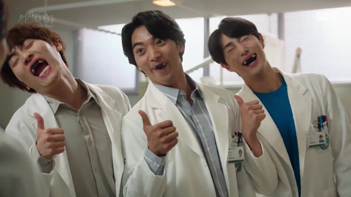 kdramapotato's tweet photo. i just finished #DoctorJohn and i'm so emotional rn! 😭 i watched it without knowing anything about it and i ended up loving it so much. it was really good, from the plot, the characters, the osts, everything is perfect. 💯 matong matong squad, thanks for a great journey 💖 https://t.co/cGnnFzu0fk