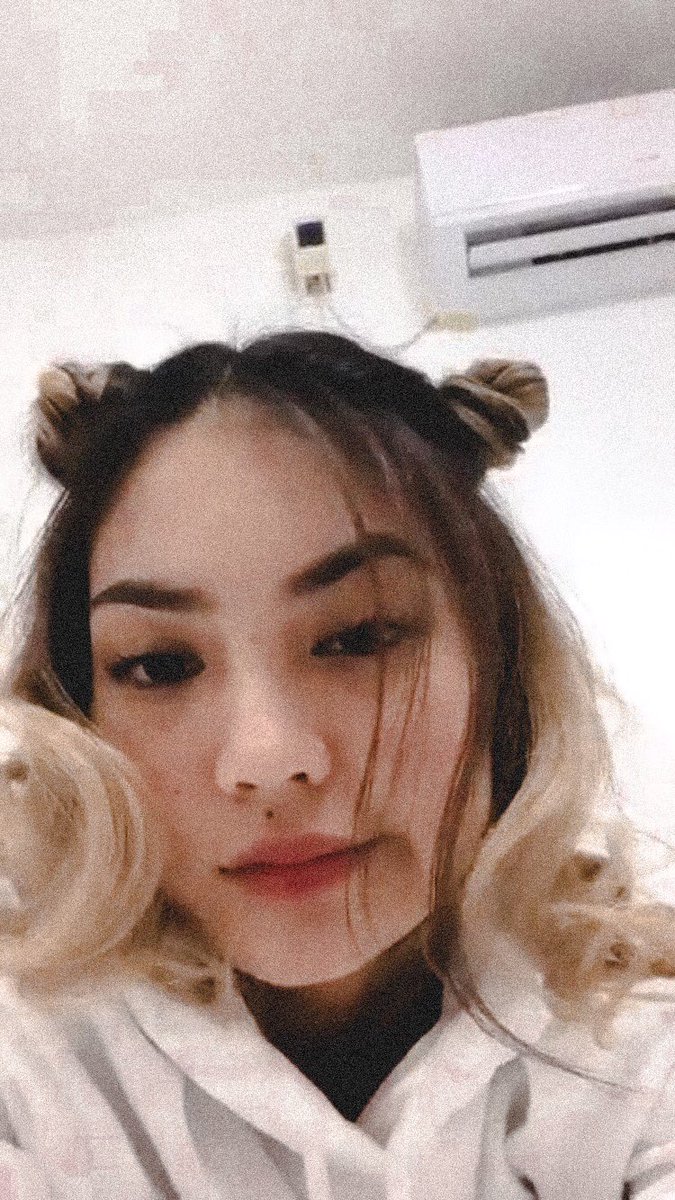 jeorelladotcom's tweet photo. him:ikAw paRin and bAbY kOHh <<3”
me: https://t.co/utUFICvx5I