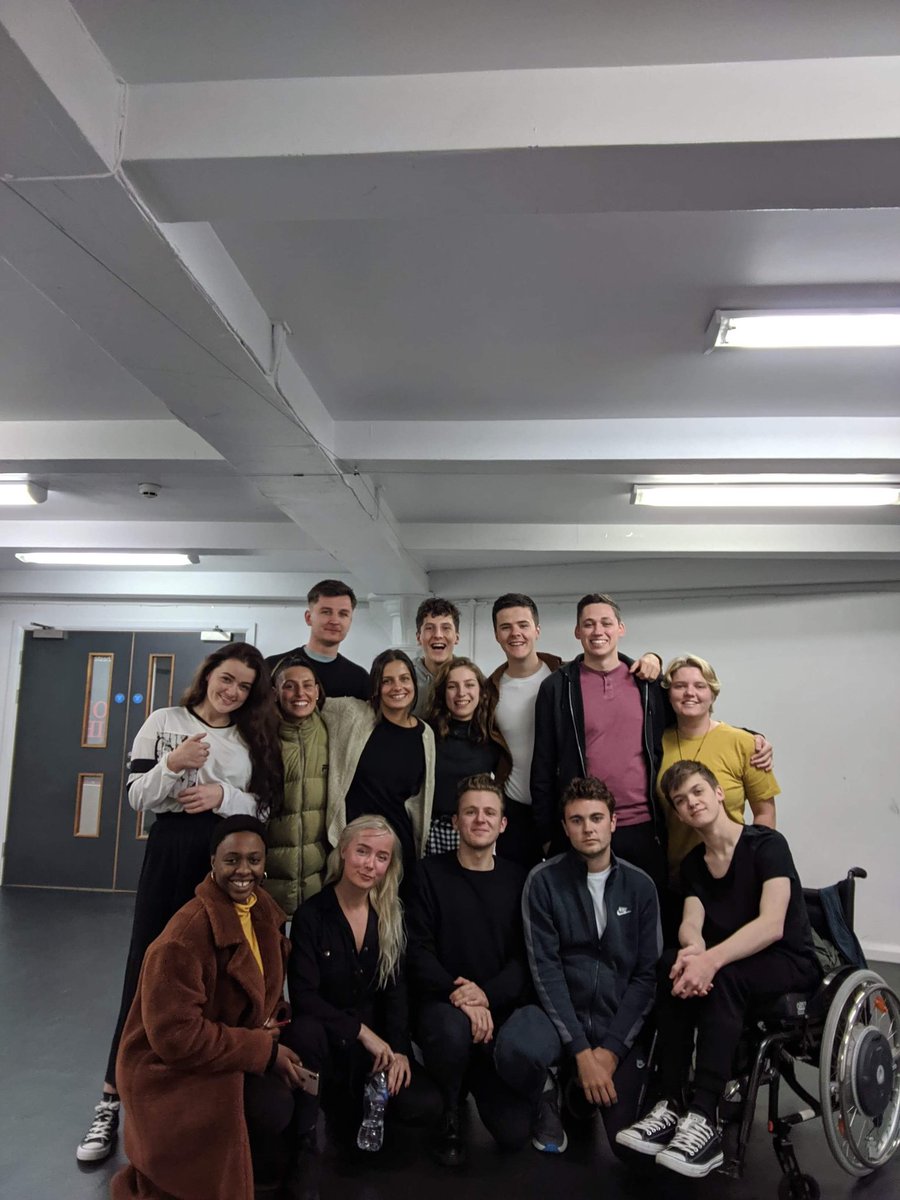 caitlinkaur's tweet photo. First day of rehearsals complete at @MSTacting with this lovely bunch. #MartinCrimp #AttemptsOnHerLife #AttemptsToActuallyBeAThirdYear https://t.co/Z88U3uMEGY