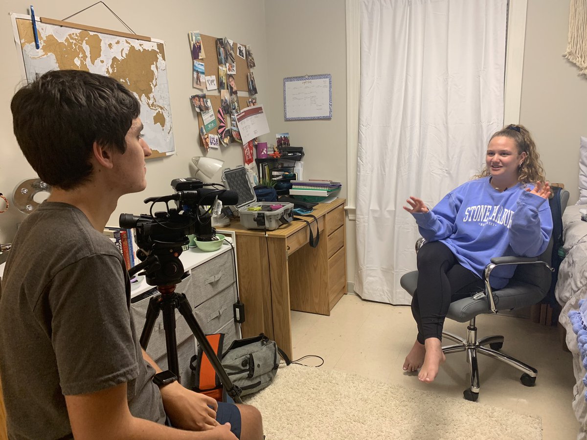 MaeveAshbrook's tweet image. When your home becomes @JNorcrossNews office... So happy I could connect Jack and my lovely roommate @sammiherbs for an interview. By the time she’s a senior, she’ll be a 10/10 interviewee. #journalismproblems #commmajors
