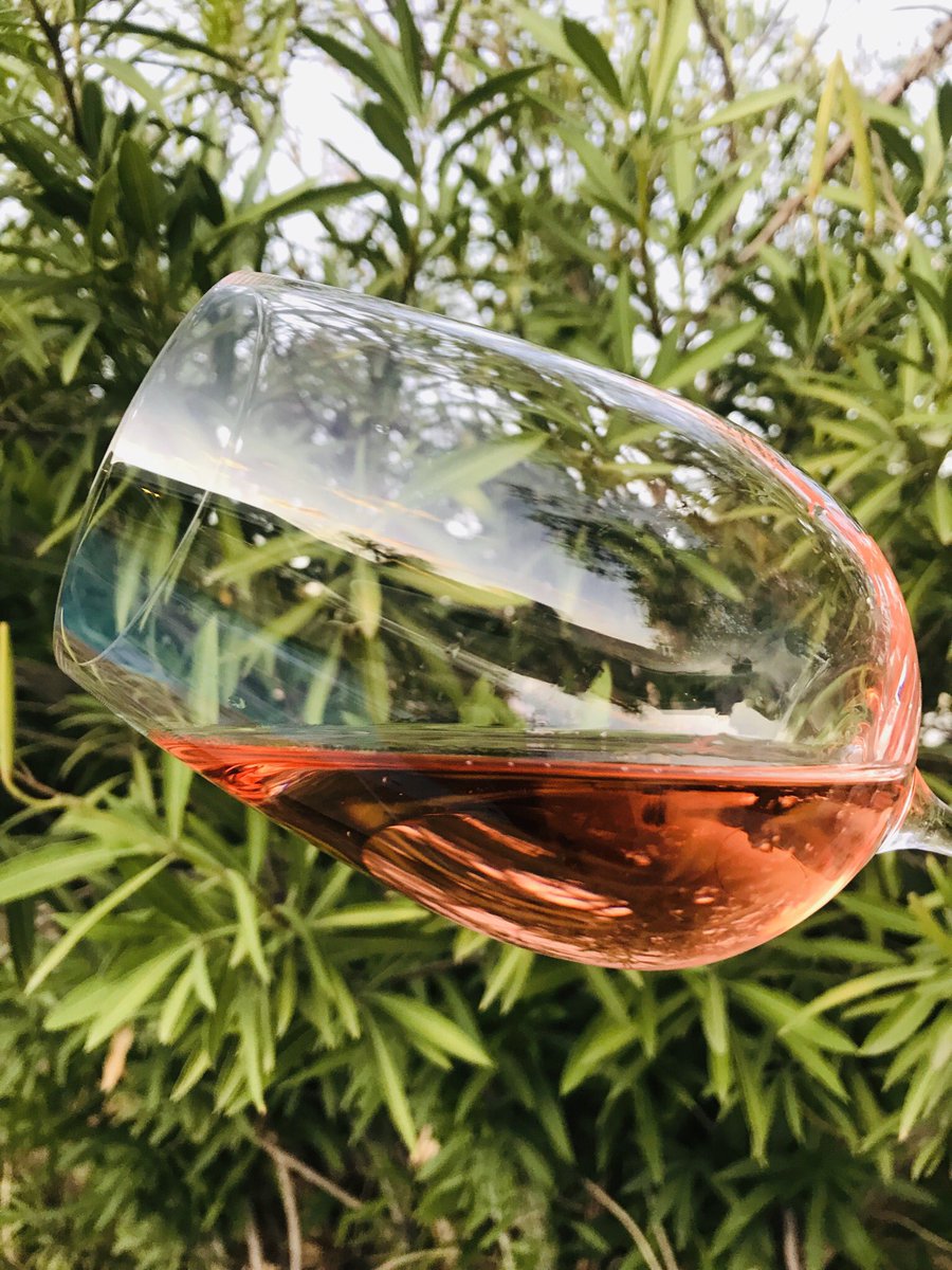 RedWineCats's tweet photo. 🔜🍷😻Attending a virtual tasting: A Taste of Murrieta's Well on @snooth! #MurrietasWell https://t.co/Htey4KuAFN

@MurrietasWell #Snooth https://t.co/BFUEecuSJA