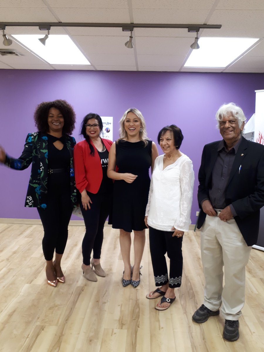 Meet (some of) this year's Daughters of the Year- six names announced today. Meet them all Saturday at #Yeg City Hall. Here- Tracy Barry, Michelle Nieviadomy, Charu Ranjan <a href="/DaughtersDay/">Daughters Day</a> #DD19yeg