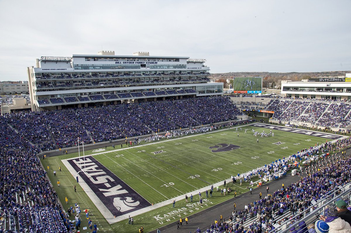 Honored to receive my third offer from Kansas State, thank you <a href="/CoachKli/">Chris Klieman</a> ! #poundthestone #gowildcats