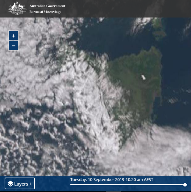 With the cloud gone, it is easy to see all the snow that fell on Ben Lomond in northeastern #Tasmania over the weekend. With temperatures on a warming trend over the next few days, sadly, the snow probably won't last. satview.bom.gov.au
