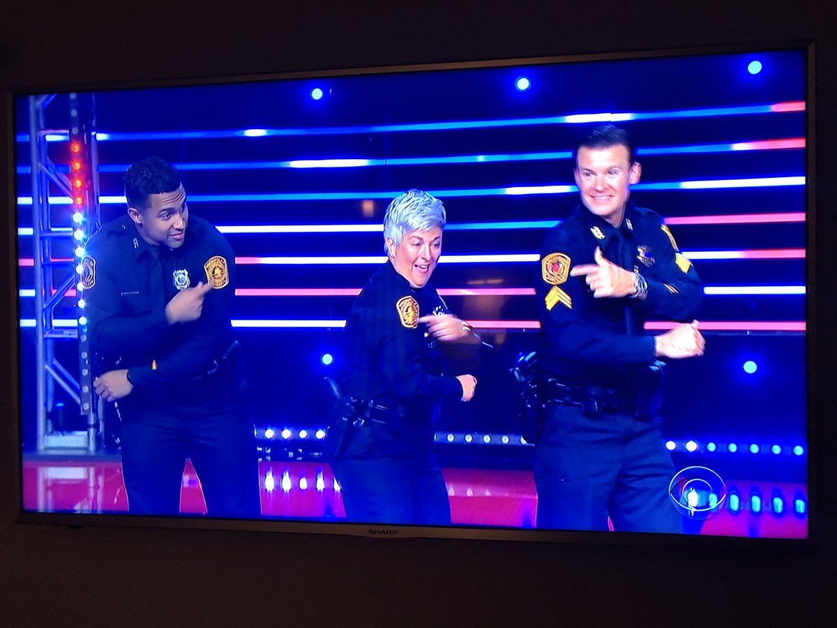 NewportNewsPD's tweet photo. It’s time to vote vote vote!!!!!  #lipsyncnorfolk @NorfolkPD https://t.co/a0dBoQPBbr