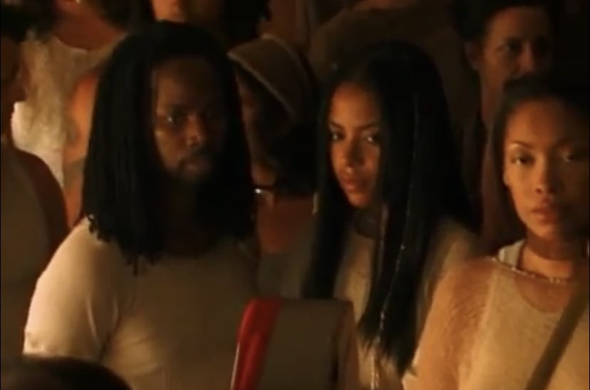 BrynCJHammond's tweet photo. #Aaliyah’s 2001 ‘#MatrixReloaded’ scene’s. #aaliyahhaughton was supposed to be Zee. Some of Aaliyah’s scenes had been shot when she tragically died.
A Case for Murder #AaliyahFiles hits stores October.
https://t.co/9quxfh0izr
#Film #Promote #Newbook #action @PhilipRogersPR https://t.co/oeCl4J443W