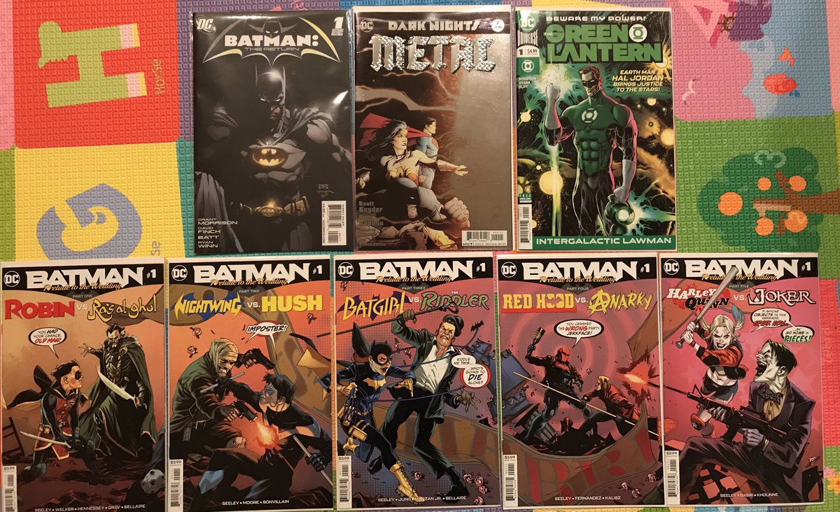 JPCOMICMANIA's tweet photo. New arrivals! What better way to start the week off right than with some new (and old) comics!
Surprisingly, I got two @grantmorrison comics in! Plus, the nice shiny cover of Dark Knights Metal #2 from @Ssnyder1835 and @GregCapullo.
Finally, connecting covers!
#ComicCorps https://t.co/UMds1LNAss