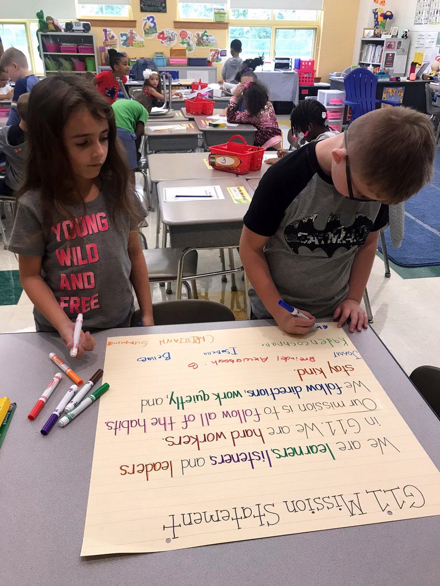 MsHurleysWorld's tweet photo. Today we created our Class Mission Statement!!!😍😍😍😍😍 #LeadershipLivesHere #1stgrade https://t.co/OB8Nn758dT