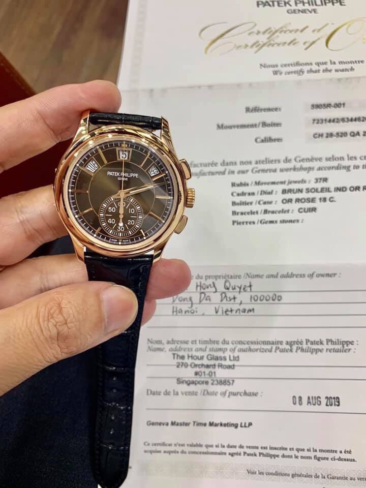 VuLuxury_Com's tweet photo. Baselworld 2019
Mầu Chocolate mới nhất của Patek
👉 Patek Philippe  Chronograph Annual Calendar 5905R 42mm 
✔️ Có hàng sẵn 
    ✔️ Giá bán : Call 
#Cao_Vũ
#Vu_Luxury_Com https://t.co/IYcgekgaCJ