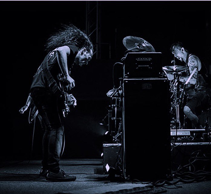 MrBombasstic's tweet photo. Feel the rhythm! Feel the rhyme! Bang your head, It’s drum and bass time! COOOOOL RUNNINGS! #KissTheEgg #AdelitasWay #DrumNBass #RhythmLife #HeatherReneePhotography https://t.co/wDxUxkWUxB