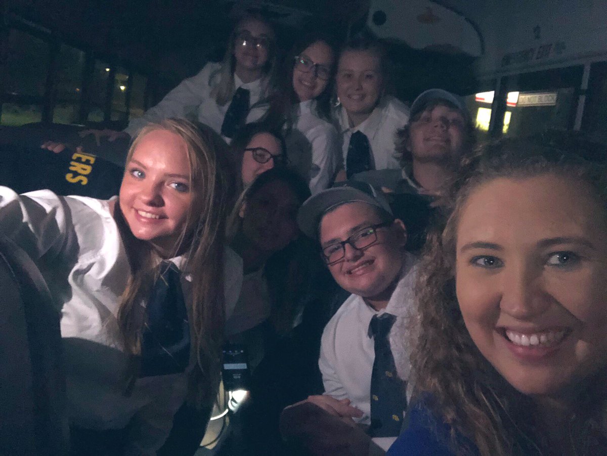 KaleyWilder's tweet photo. What better way to spend a Monday night than with a great group of future leaders! Everyone had a blast at the Rice Belt district leadership camp! Even stumbled upon karaoke night at dinner! #ECFFA https://t.co/7gAQ1gjQRm