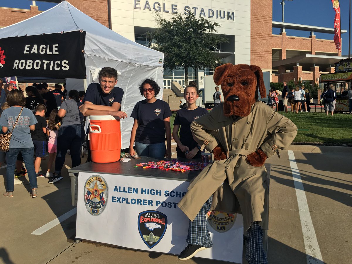 AHS_Post1511's tweet photo. Great fun tonight at the Community Pep Rally!  @AllenHS_Eagles @SolizCTE @Allen_CTE @AHSHouse400 @Sgt_Erter @KenMyer62442622 @DanielPitcock @SRO_Booth @CmsSro https://t.co/gNHrpdR4ze