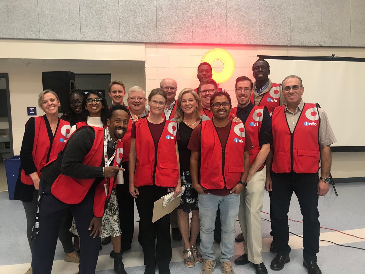 MeehanCarolAnne's tweet photo. What an incredible group of OCTranspo staff who walked us through all the changes coming with the official launch of LRT Saturday.  Starting to get very excited.  #ottawa #readyforrail ⁦@iheartoctranspo⁩ ⁦@ottawacity⁩ https://t.co/SpMWvzAKM6