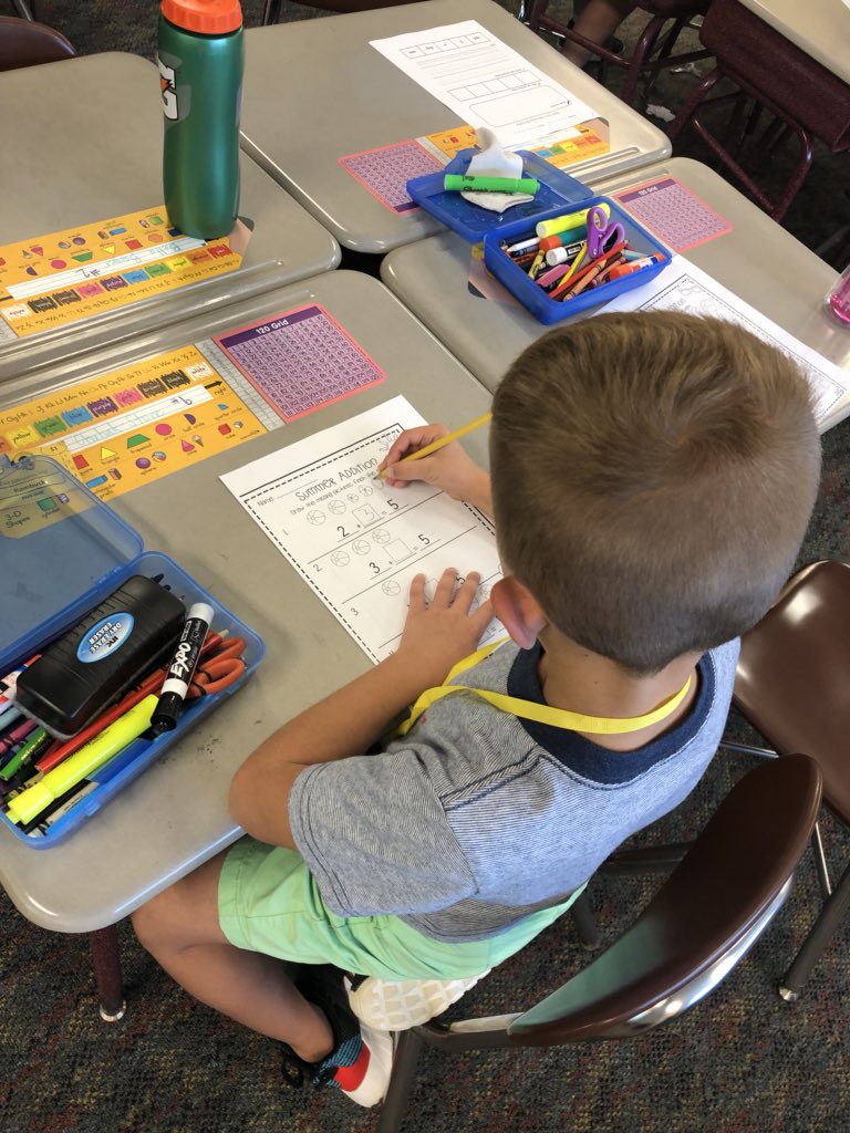 Britpriore's tweet photo. Ladies and gentlemen.. we finally got to all four math rounds and these first graders ROCKED it! Teachers, how good do routines feel once they start happening around this time of year? 🙌🏻🙌🏻🙌🏻 #septemberfeels #Rossbettertogether #firstgraderocks https://t.co/TAoEiWAOvi