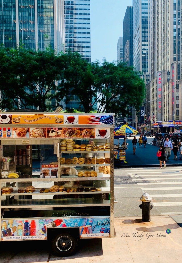 Lazy, hazy, crazy days of summer photos on the blog now. #SummerPhotoDiary mstoodygooshoes.blogspot.com/2019/09/photo-…