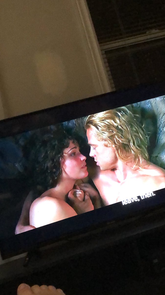 CPrestonova's tweet photo. #rosebyrne #bradpitt can I please be your love child from Troy?? https://t.co/8aKhlNEFdX